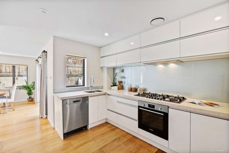 1020b New North Road Mount Albert_8