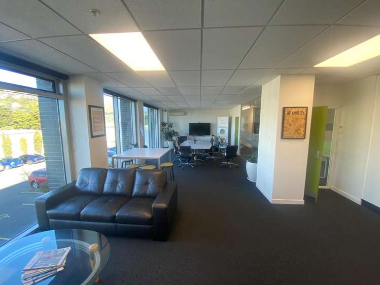 FF Unit 2/14 Settlers Crescent Ferrymead_3