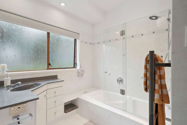 9 Tanoa Place Glendene_13