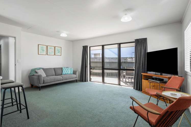 243A Port Road_5