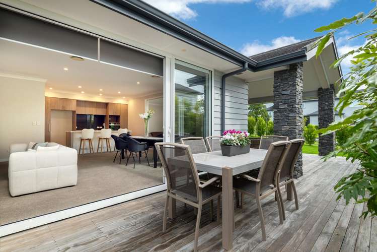 4 Colonial Drive_5