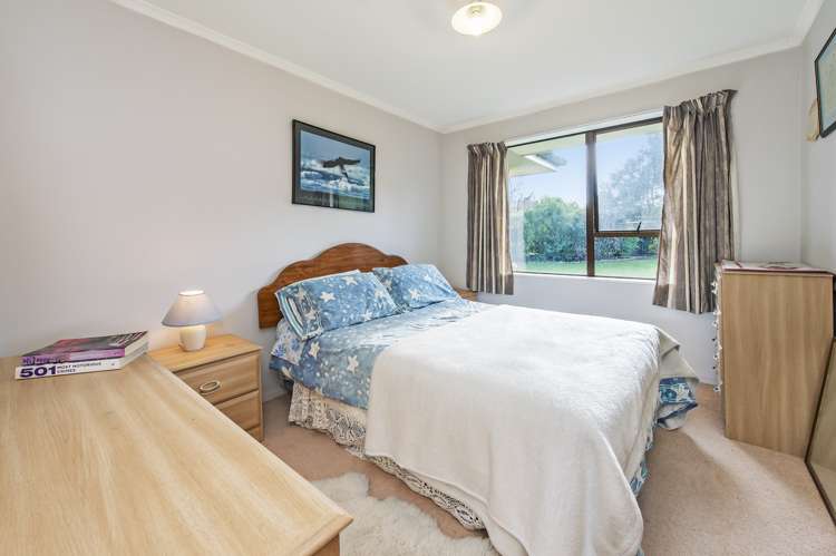 862 Oxford Road Fernside_12