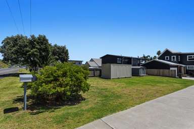 321a Pohutukawa Ave_3