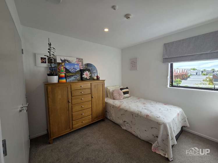 78 Hobsonville Point Road Hobsonville_12