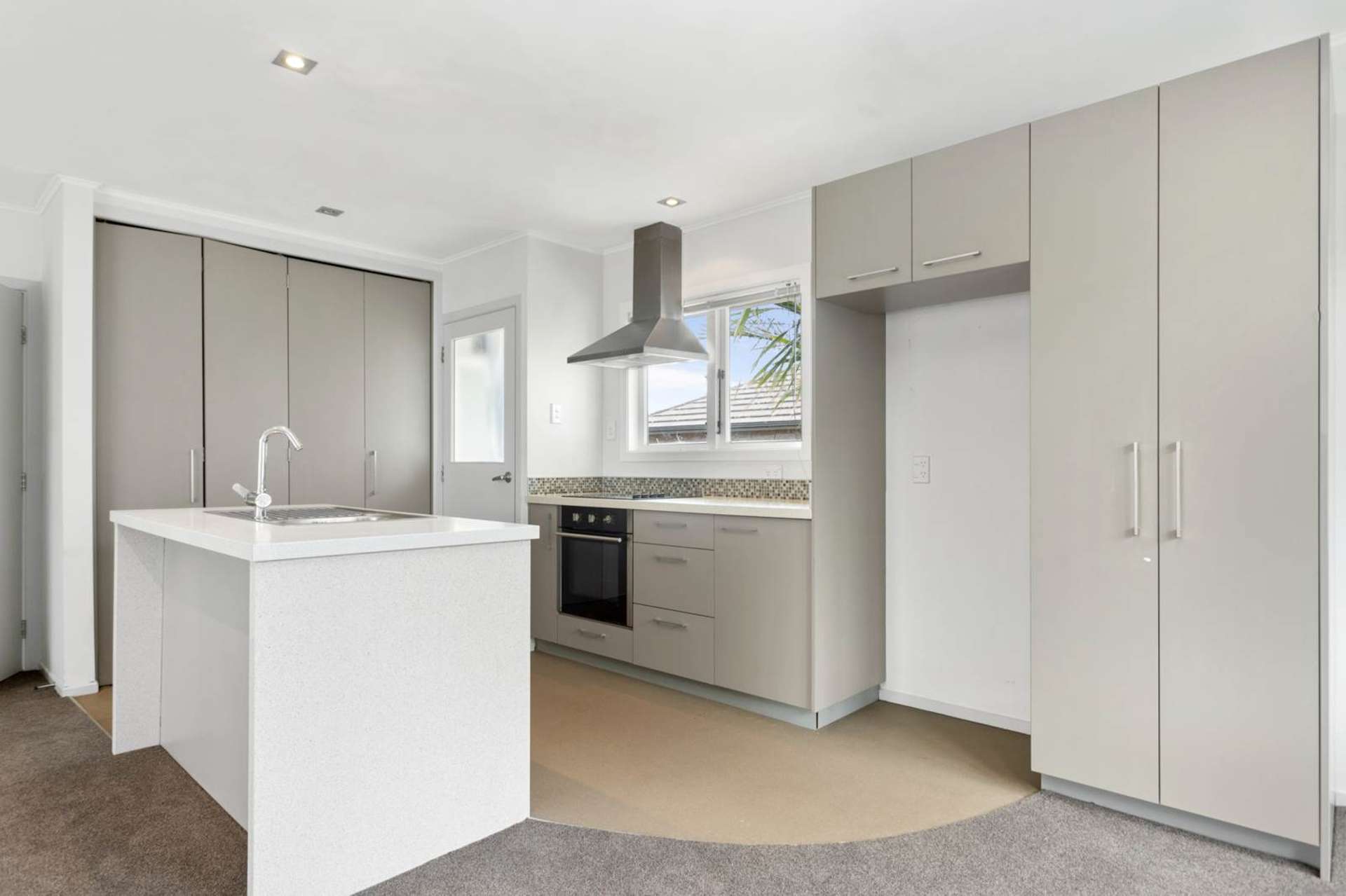 6 Rixon Place Te Atatu Peninsula_0