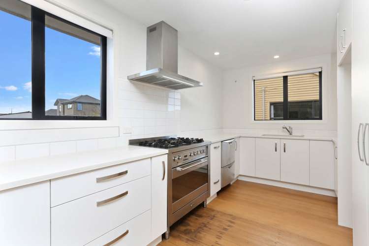 18 Tamatea Avenue Point England_8