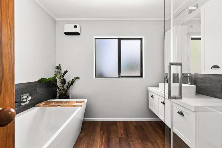 40 Longview Road Poraiti_19