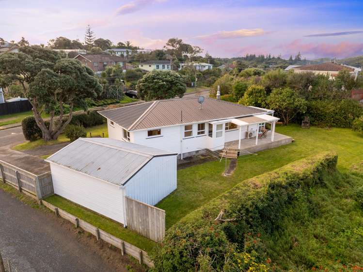 100 Tilley Road Paekakariki_22
