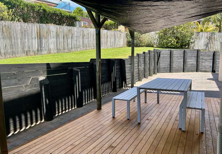 55 Waldorf Crescent Orewa_35