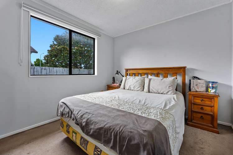 2/10 Silver Creek Road Manurewa_10