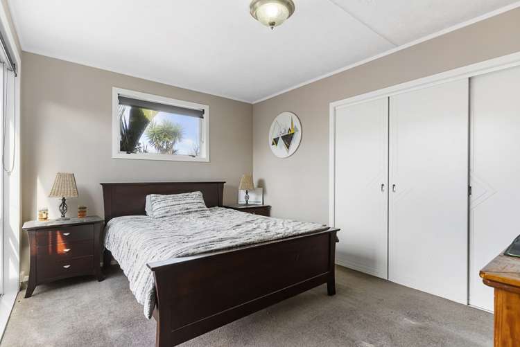 202 Te Atatu Road Te Atatu South_13