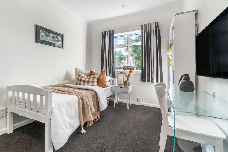 76 Ngatiawa Street One Tree Hill_13