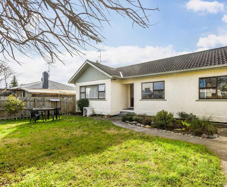 5 Maitland Avenue Stoke_9