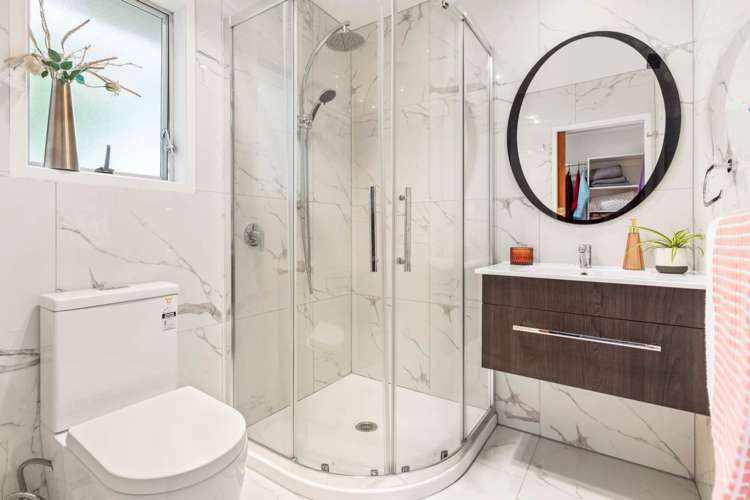 12 Pakira Avenue Glendene_27