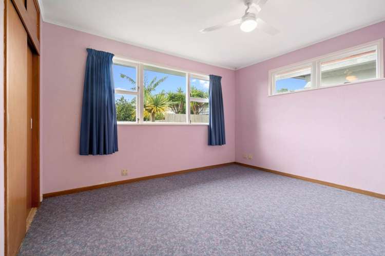 11 Roick Parade Glen Eden_13