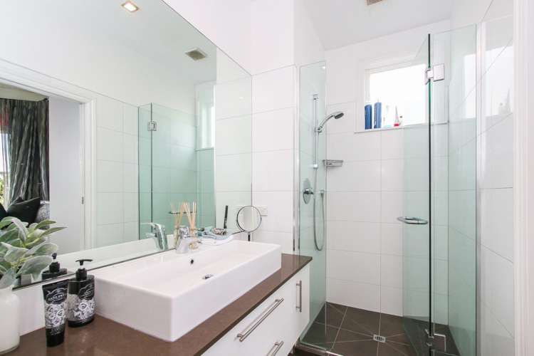 31 Fairview Road Mount Eden_13