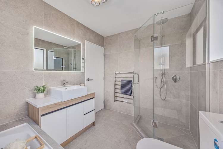 8c Willow Way Sunnyhills_32