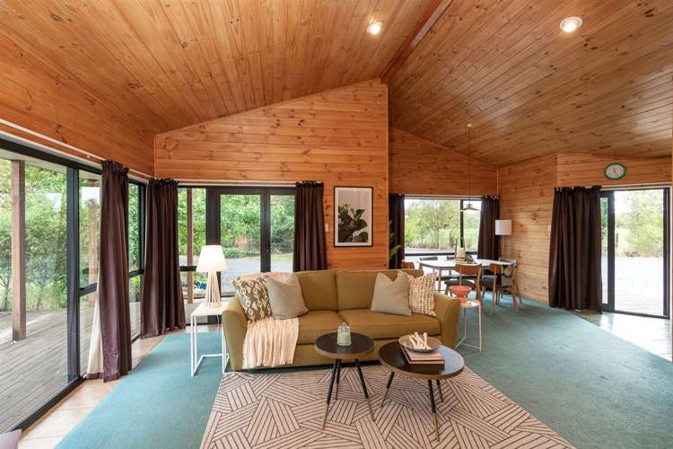 162 Houchens Road Glenview_9