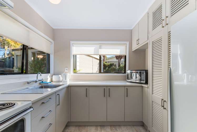 10 Campbell Place Pukehangi_5