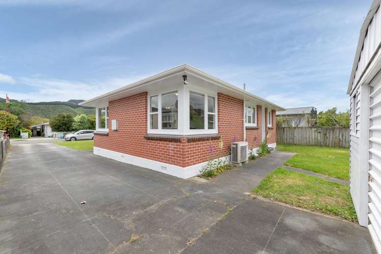 6 Ruru Crescent Heretaunga_16