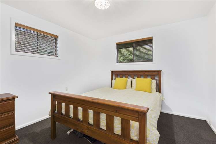 7 Gunns Crescent Cashmere_14