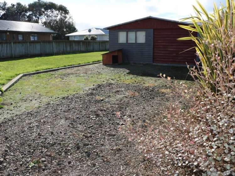 25 Roore Street Foxton Beach_13