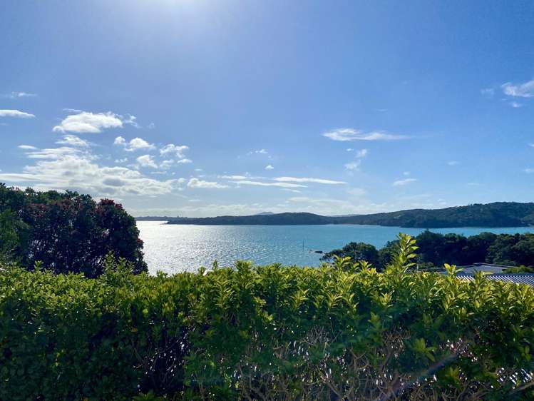 55 Kennedy Point Road Surfdale_1