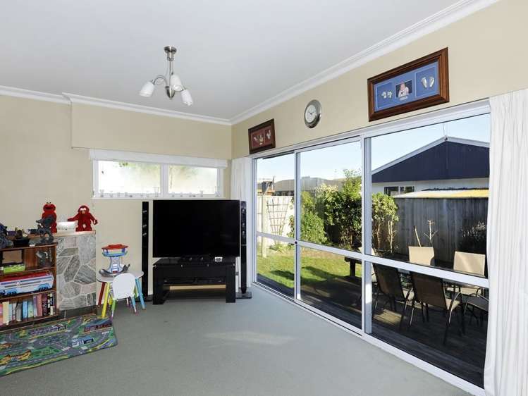 21 Fergusson Street Stoke_5