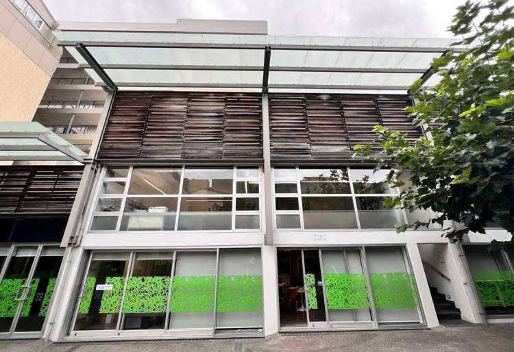 160 Broadway Newmarket_11