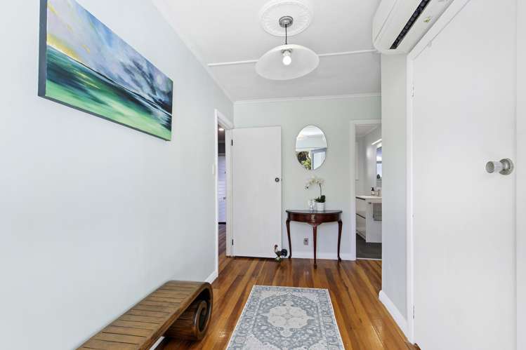 149 Stokes Valley Road Stokes Valley_1