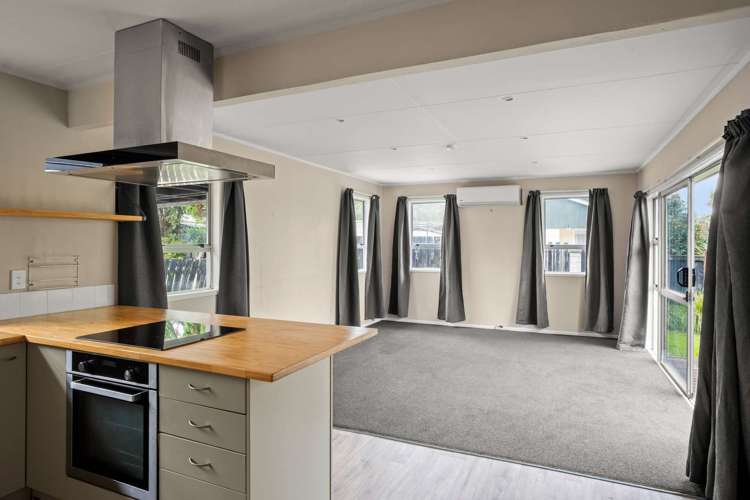 7 Peter Buck Street Outer Kaiti_6