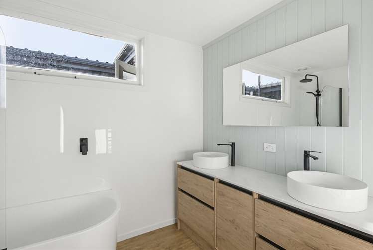 1 Matuhi Street Waikanae_25