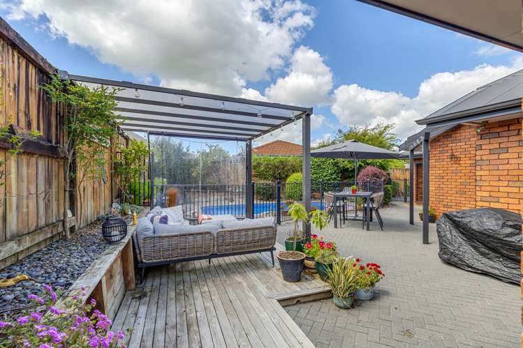 27 Somerton Drive Huntington_15