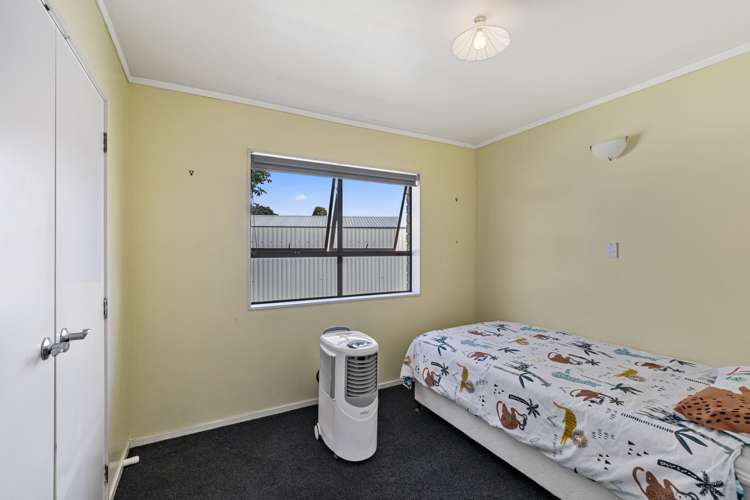 2/32 Willis Road Papakura_8