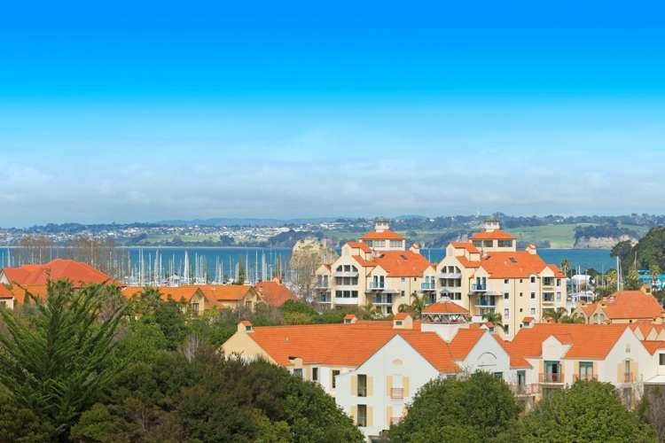 284 Alec Craig Way Gulf Harbour_8