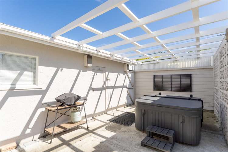 9 Dryden Street Stoke_13