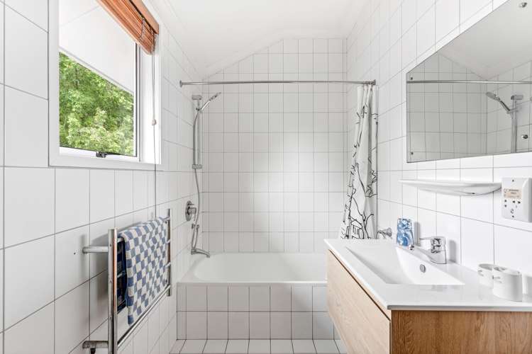 3611 Cambridge Road Cambridge_23