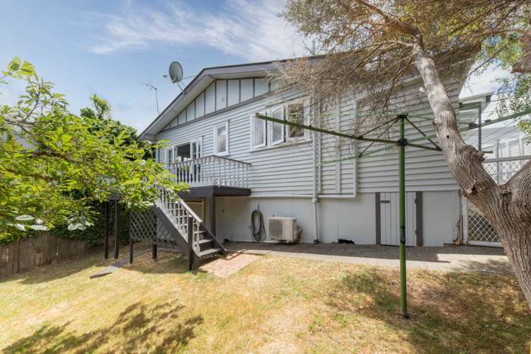 1/49 Konini Road Titirangi_13