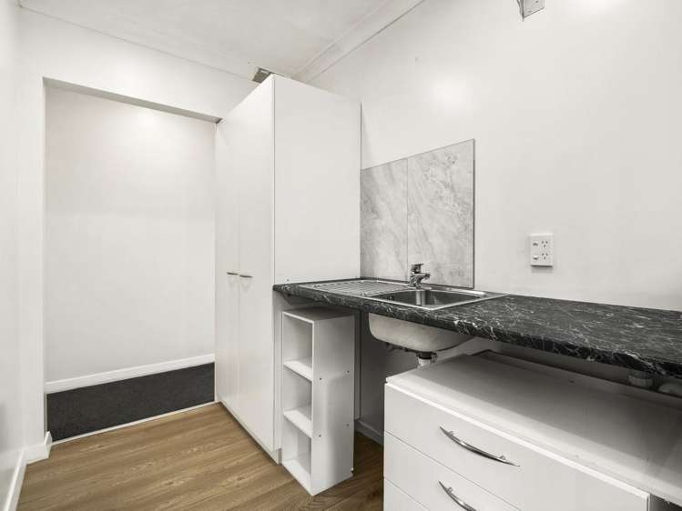 44 Waldron Crescent Green Island_14