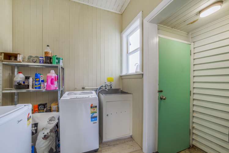 32 Riley Crescent Woolston_10