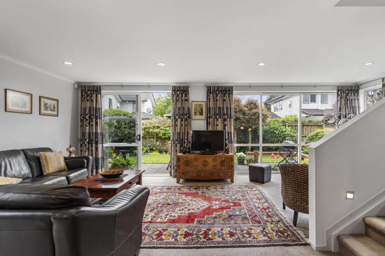 15 Zabeel Crescent Takanini_11