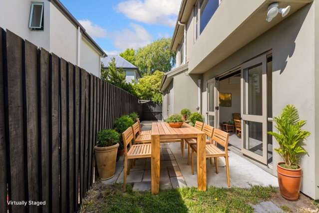 4/17 Longley Place Addington_4