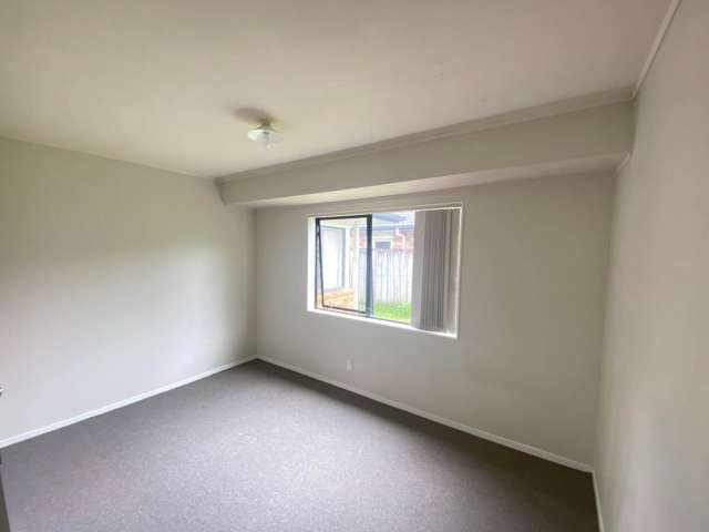 8 Jaylo Place Mangere_3
