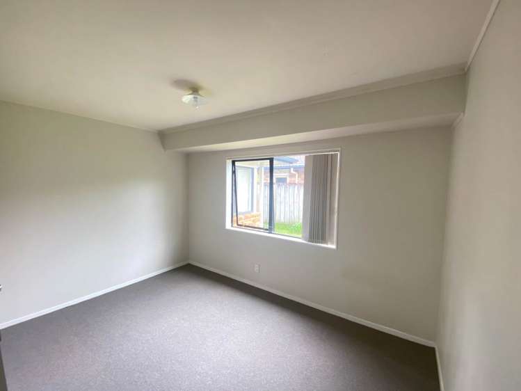 8 Jaylo Place Mangere_3