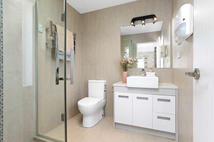 17 Collier Drive Flat Bush_19