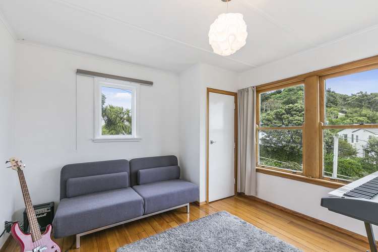 3 Bowes Crescent Strathmore Park_8