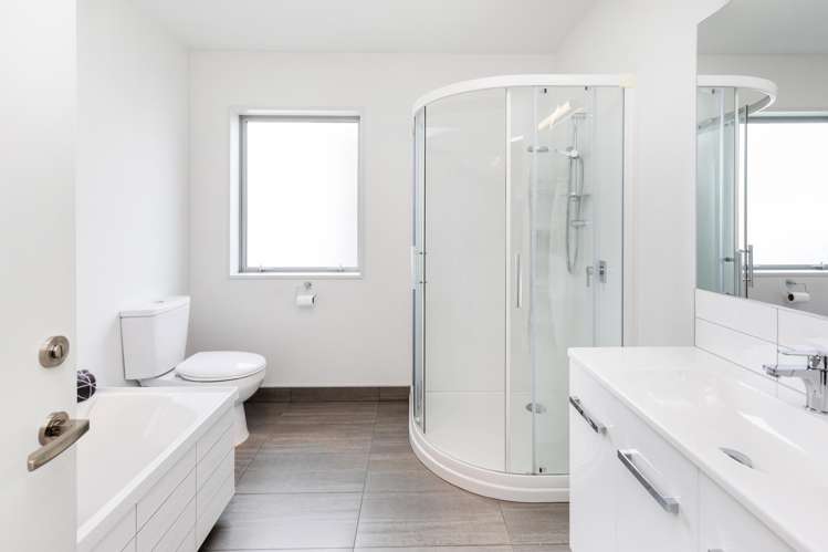 22 Menin Gate Crescent Broomfield_12