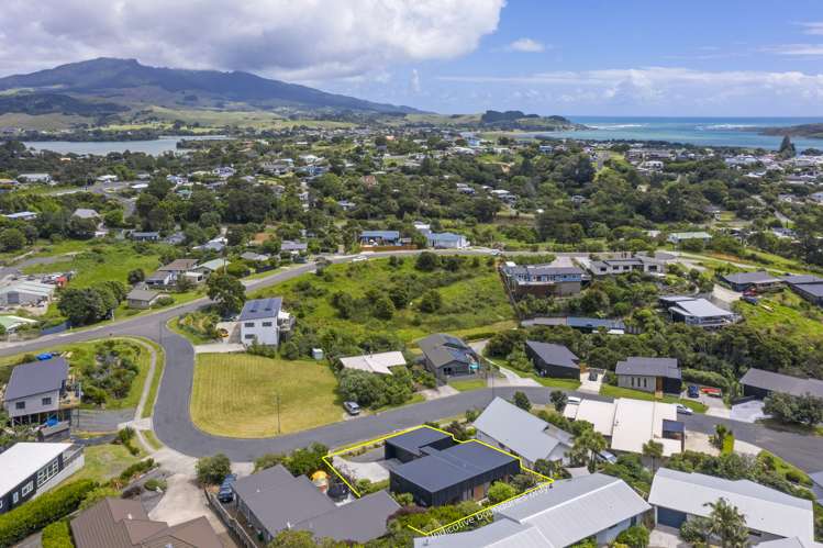 14 Seabreeze Way Raglan_37