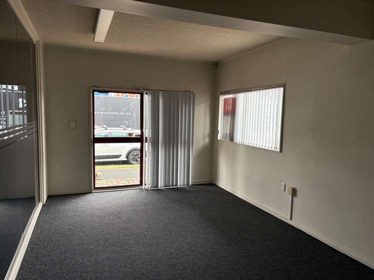 1/1294 Ranolf Street_0