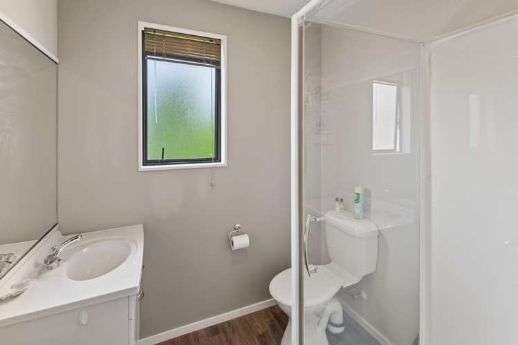 60 Essex Street Weston_11